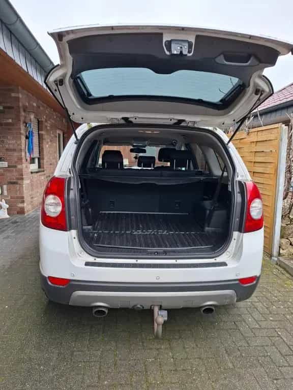 Chevrolet Captiva 2.2 LT+ 4WD 7-Sitzer LT+ 06/2013-photo-6