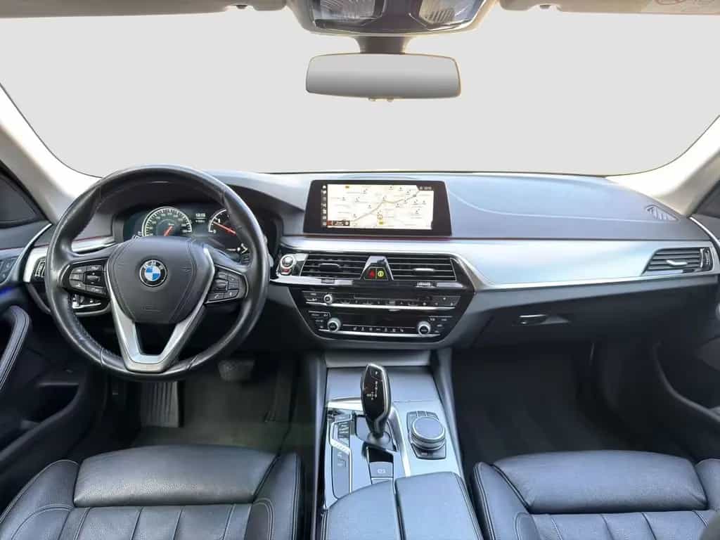 BMW 5 Series 530 dA Limo Navi LED Virtual ACC HuD 360° Leder 07/2018-photo-9