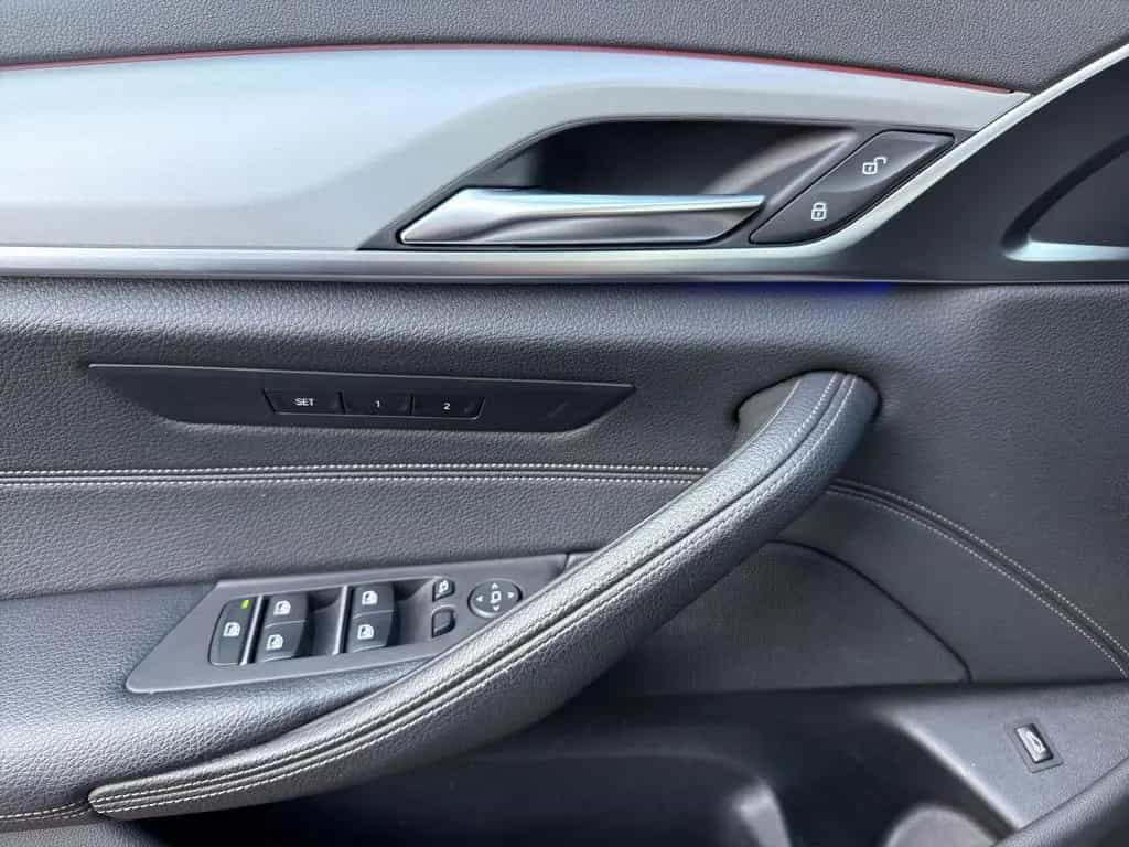 BMW 5 Series 530 dA Limo Navi LED Virtual ACC HuD 360° Leder 07/2018-photo-20