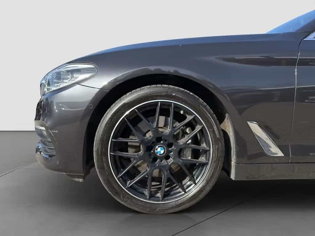 BMW 5 Series 530 dA Limo Navi LED Virtual ACC HuD 360° Leder 07/2018-photo-7