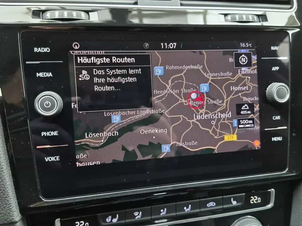 Volkswagen Golf Variant 1.4 TSI DSG R-LINE NAVI LED ACC PDC 04/2018-photo-11
