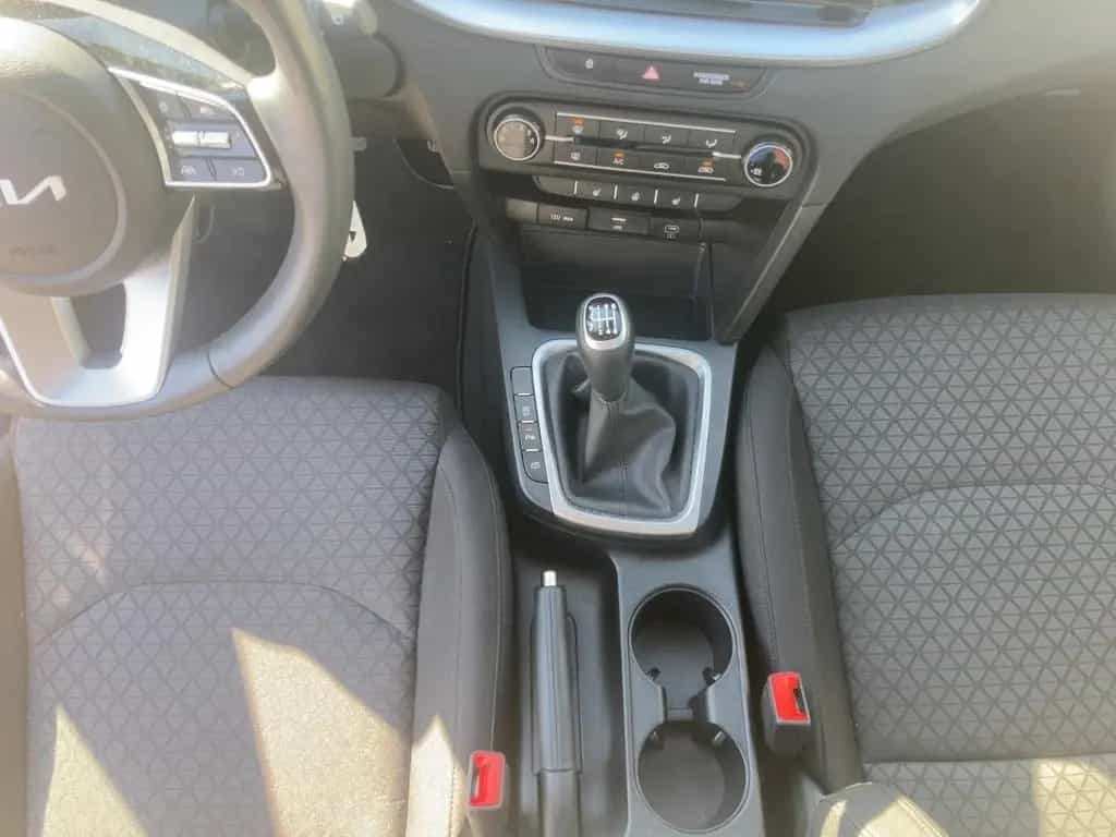 Kia cee'd / Ceed 1.0T EDITION 7 Emotionpaket 11/2023-photo-12