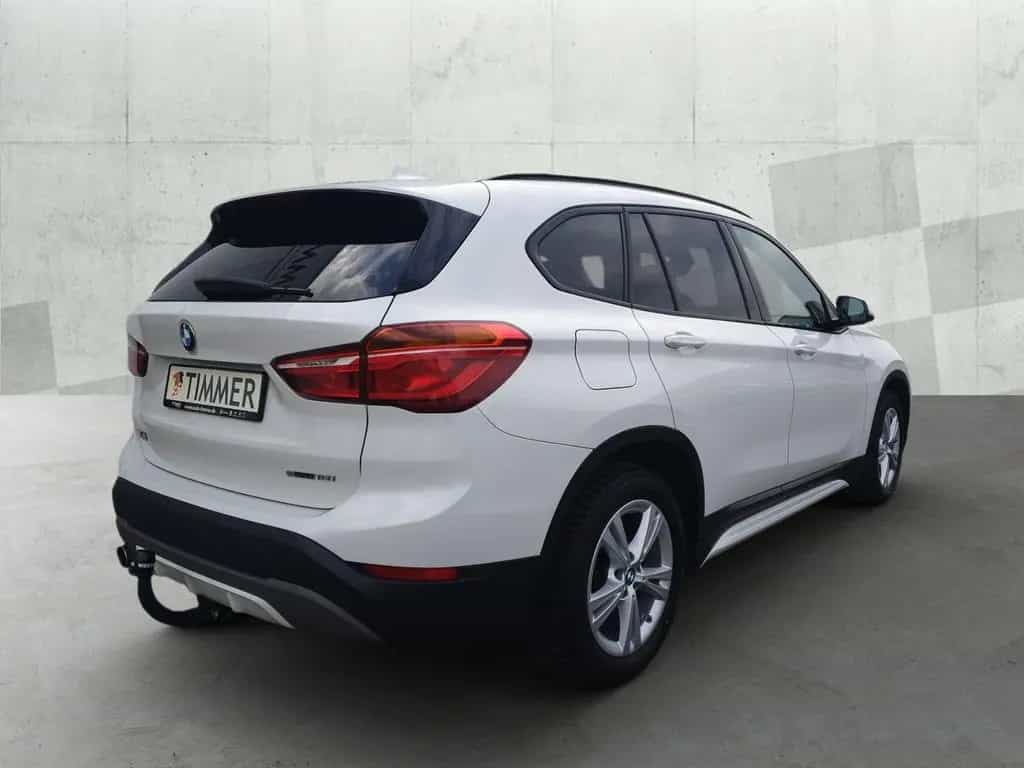 BMW X1 sDrive 18 i Sport Line +AHK+SHZ+BOSE+LED+ 12/2018-photo-3
