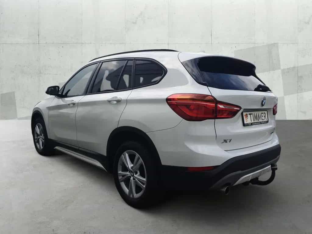 BMW X1 sDrive 18 i Sport Line +AHK+SHZ+BOSE+LED+ 12/2018-photo-4