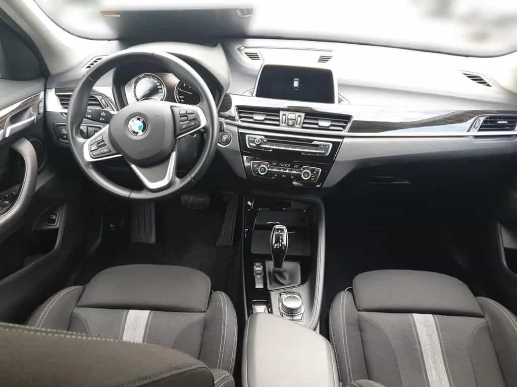 BMW X1 sDrive 18 i Sport Line +AHK+SHZ+BOSE+LED+ 12/2018-photo-9