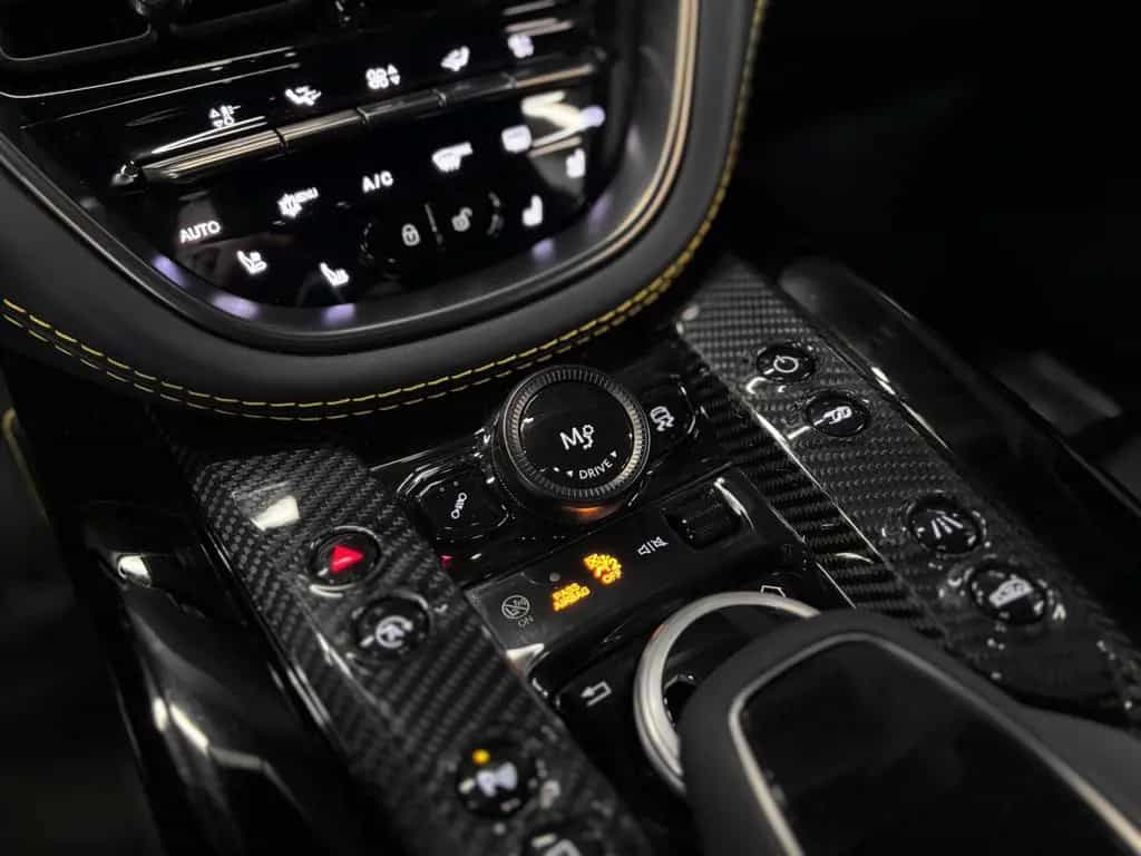 Aston Martin DBX 4.0 V8 707 - PPF 02/2023-photo-39