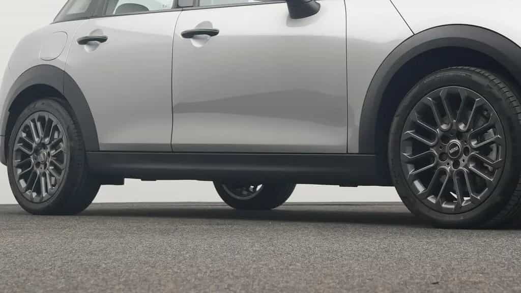 MINI Cooper C 5-Türer 03/2025-photo-23