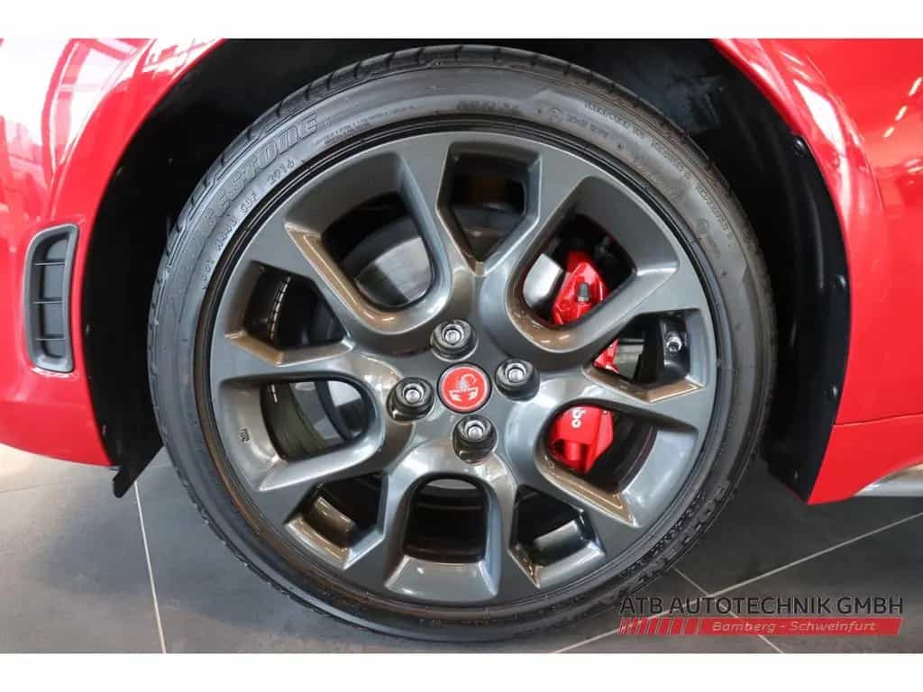 Abarth 124 Spider 1.4 MultiAir Turbo Nr. 624 BOSE Faltd 03/2017-photo-29