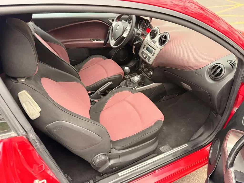 Alfa Romeo MiTo 1.6 JTDm Distinctive Sport Pack 11/2010-photo-11