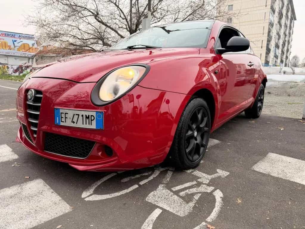 Alfa Romeo MiTo 1.6 JTDm Distinctive Sport Pack 11/2010-photo-2