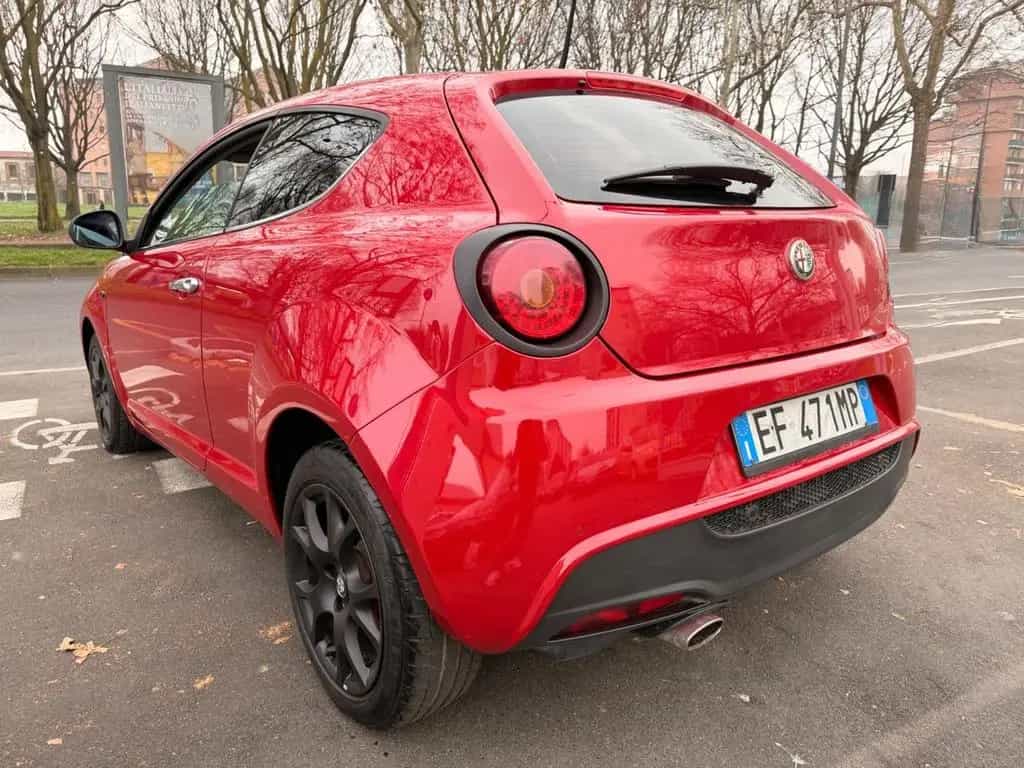 Alfa Romeo MiTo 1.6 JTDm Distinctive Sport Pack 11/2010-photo-7