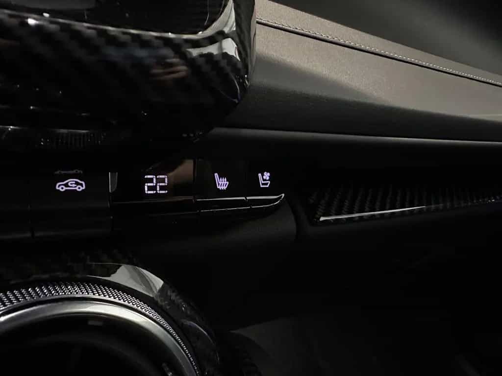 Chevrolet Camaro *DT. FZG., UNFALLFREI, KW V3, CARBON* 01/2019-photo-37