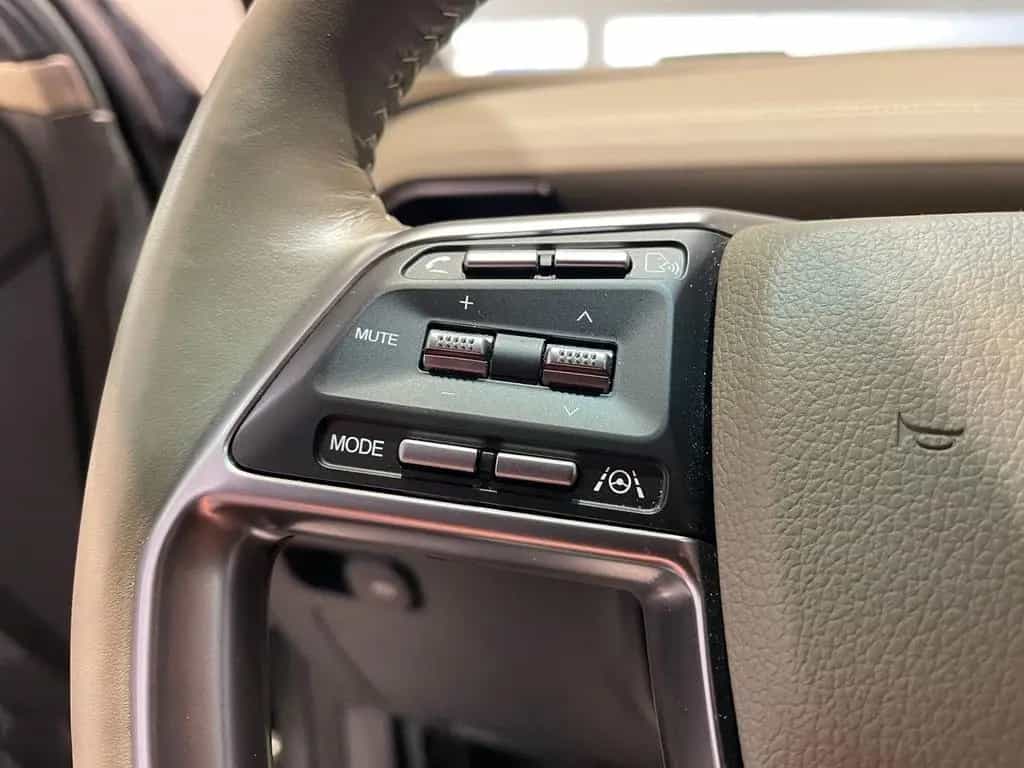 Ssangyong Torres 1.5 T-GDI 4x4 Leder Navi AHK Garantie 03/2024-photo-18