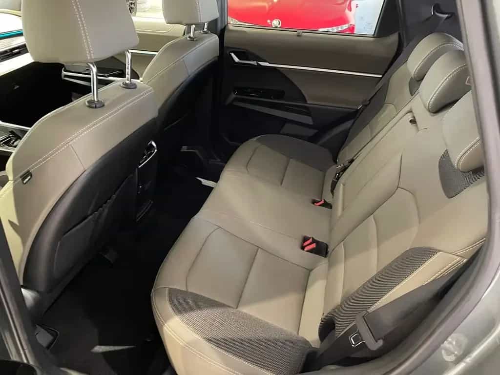 Ssangyong Torres 1.5 T-GDI 4x4 Leder Navi AHK Garantie 03/2024-photo-7