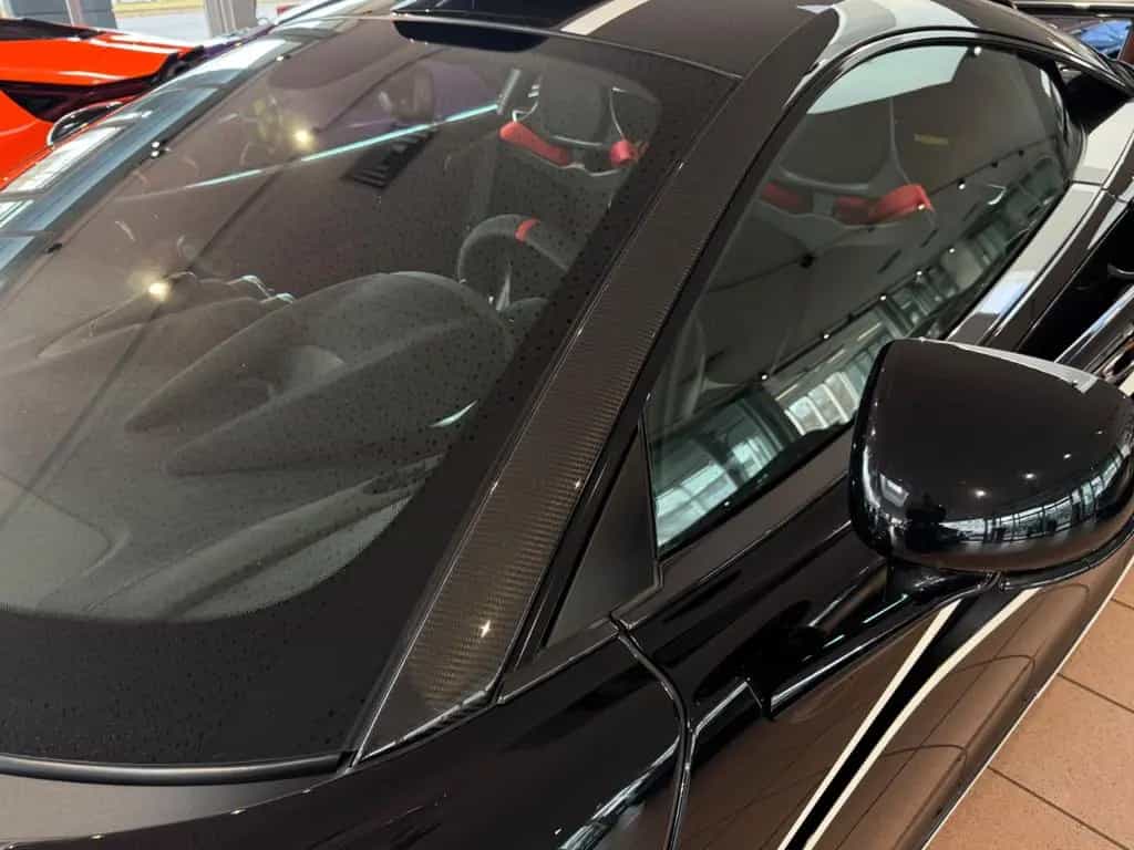 McLaren 620R "187 OF 225" 04/2020-photo-15