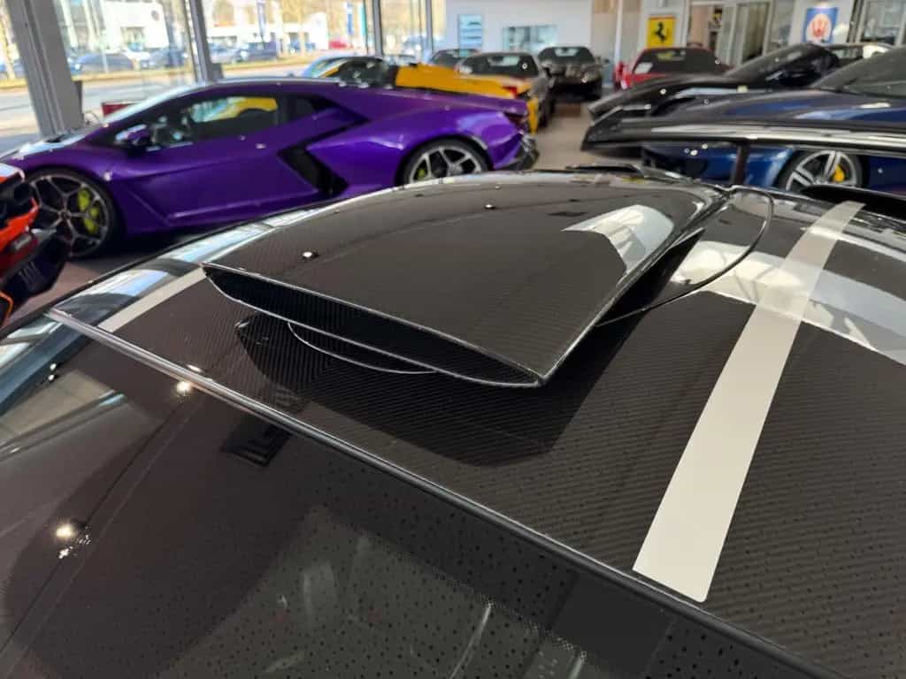 McLaren 620R "187 OF 225" 04/2020-photo-19