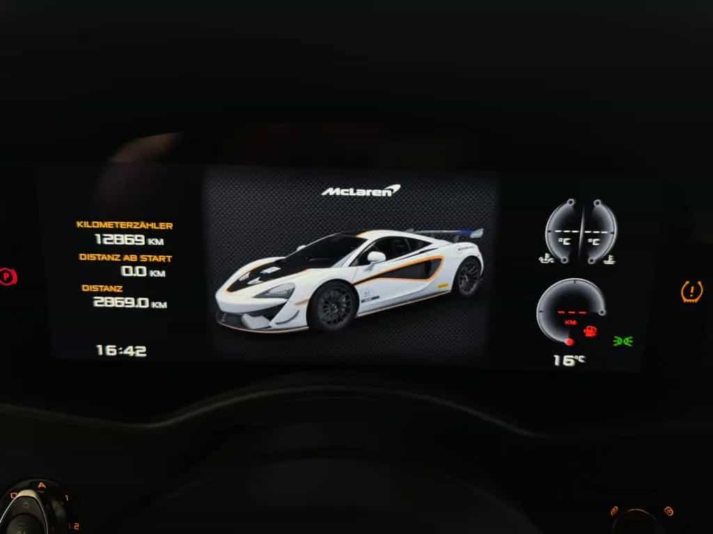McLaren 620R "187 OF 225" 04/2020-photo-34