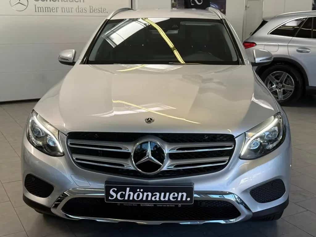 Mercedes-Benz GLC 250 d Exclusive 4M DISTR+AHK+LED+EDW+KAMERA 01/2019-photo-1