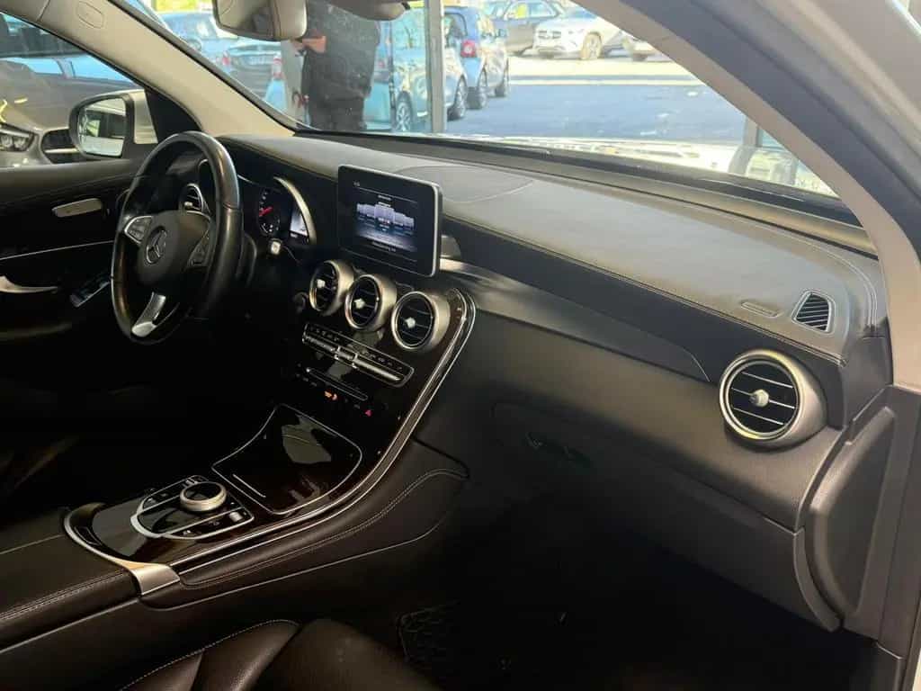 Mercedes-Benz GLC 250 d Exclusive 4M DISTR+AHK+LED+EDW+KAMERA 01/2019-photo-18
