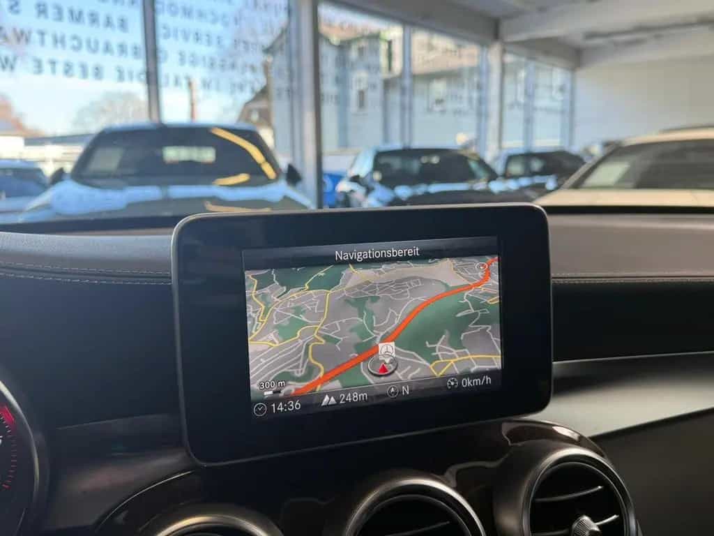 Mercedes-Benz GLC 250 d Exclusive 4M DISTR+AHK+LED+EDW+KAMERA 01/2019-photo-22
