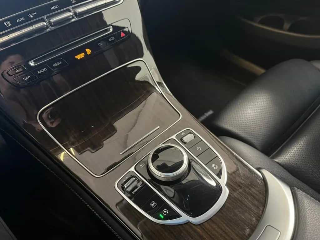 Mercedes-Benz GLC 250 d Exclusive 4M DISTR+AHK+LED+EDW+KAMERA 01/2019-photo-23