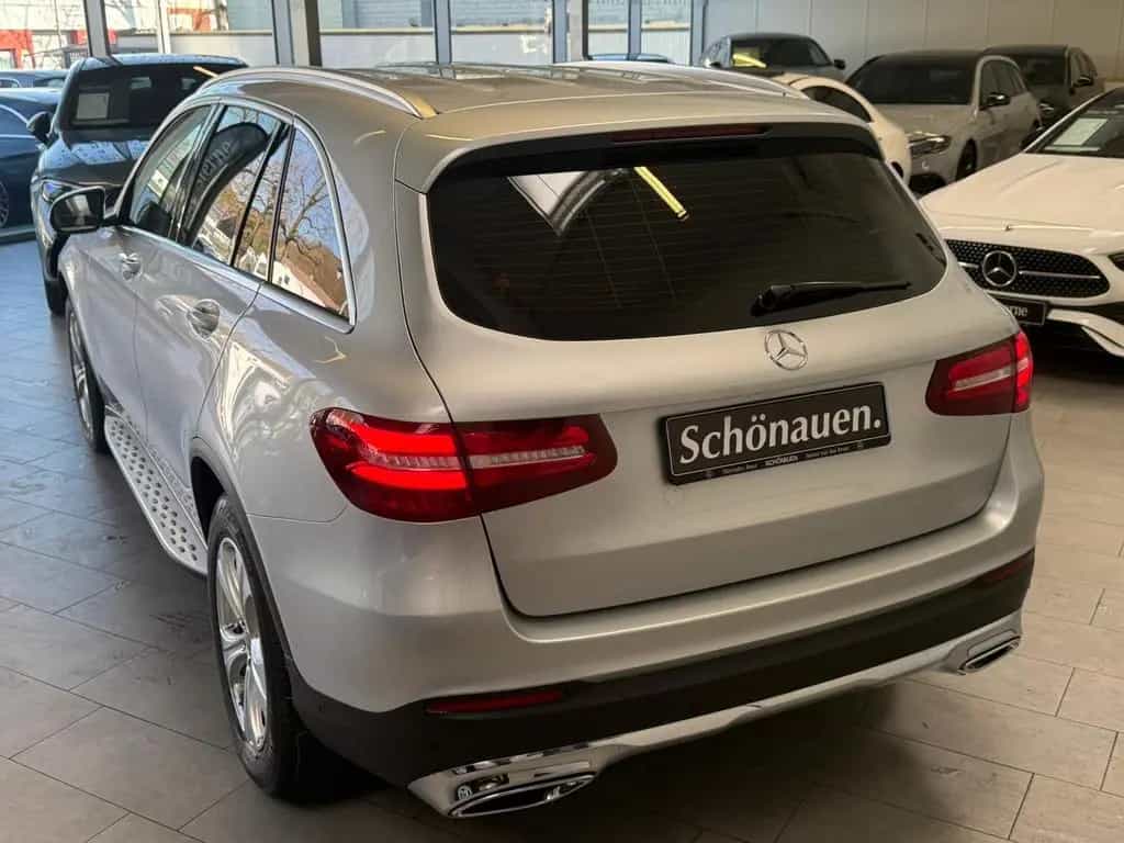 Mercedes-Benz GLC 250 d Exclusive 4M DISTR+AHK+LED+EDW+KAMERA 01/2019-photo-5