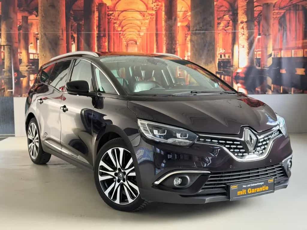 Renault Scenic IV Grand InitialeParis/Panorama/LEDER/AHK 08/2017-photo-5