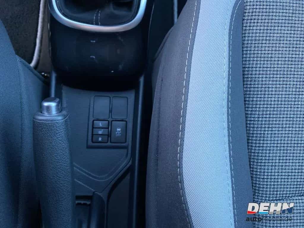 Toyota Yaris 1.5 Dual-VVT-iE Club Alu Kamera 05/2020-photo-17