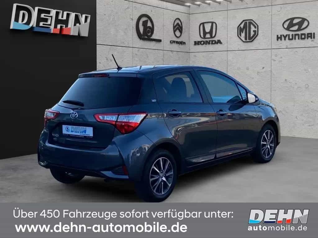 Toyota Yaris 1.5 Dual-VVT-iE Club Alu Kamera 05/2020-photo-2