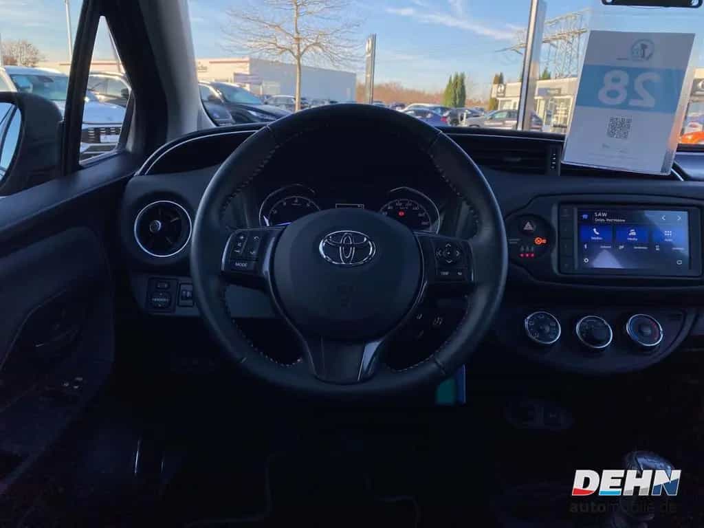 Toyota Yaris 1.5 Dual-VVT-iE Club Alu Kamera 05/2020-photo-9