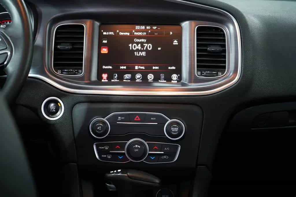 Dodge Charger 3,6*Unfallfrei*2.Hand*S-Abgas*Navi*20 Z. 07/2015-photo-22