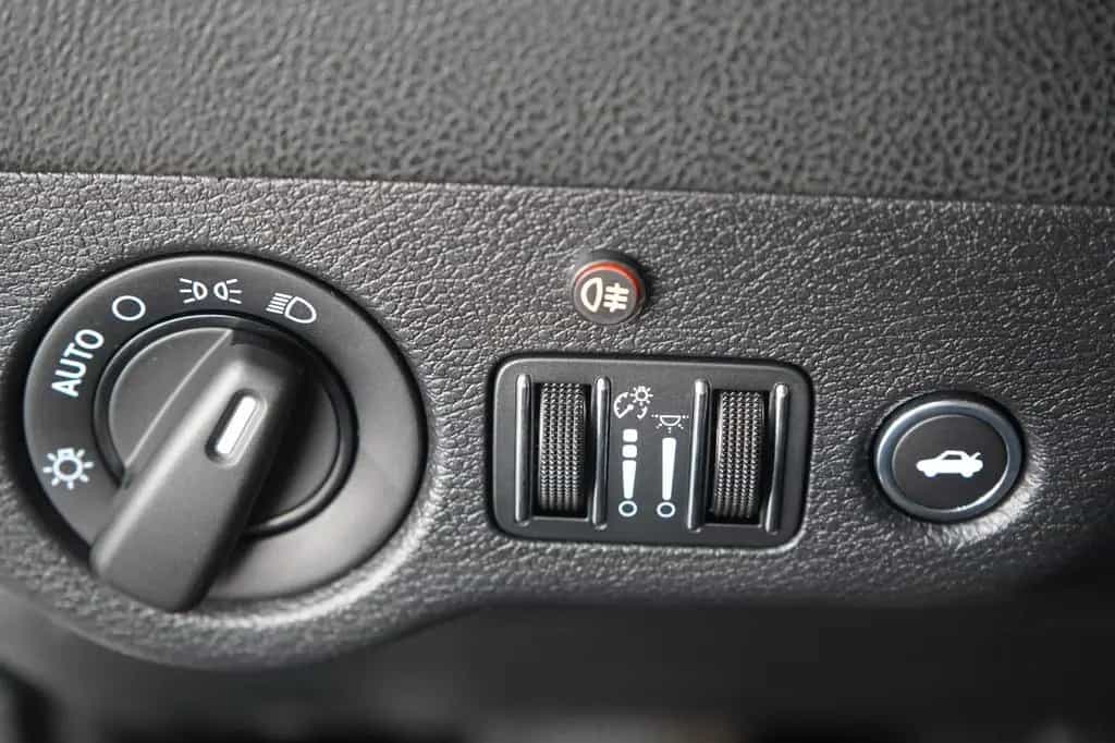 Dodge Charger 3,6*Unfallfrei*2.Hand*S-Abgas*Navi*20 Z. 07/2015-photo-23