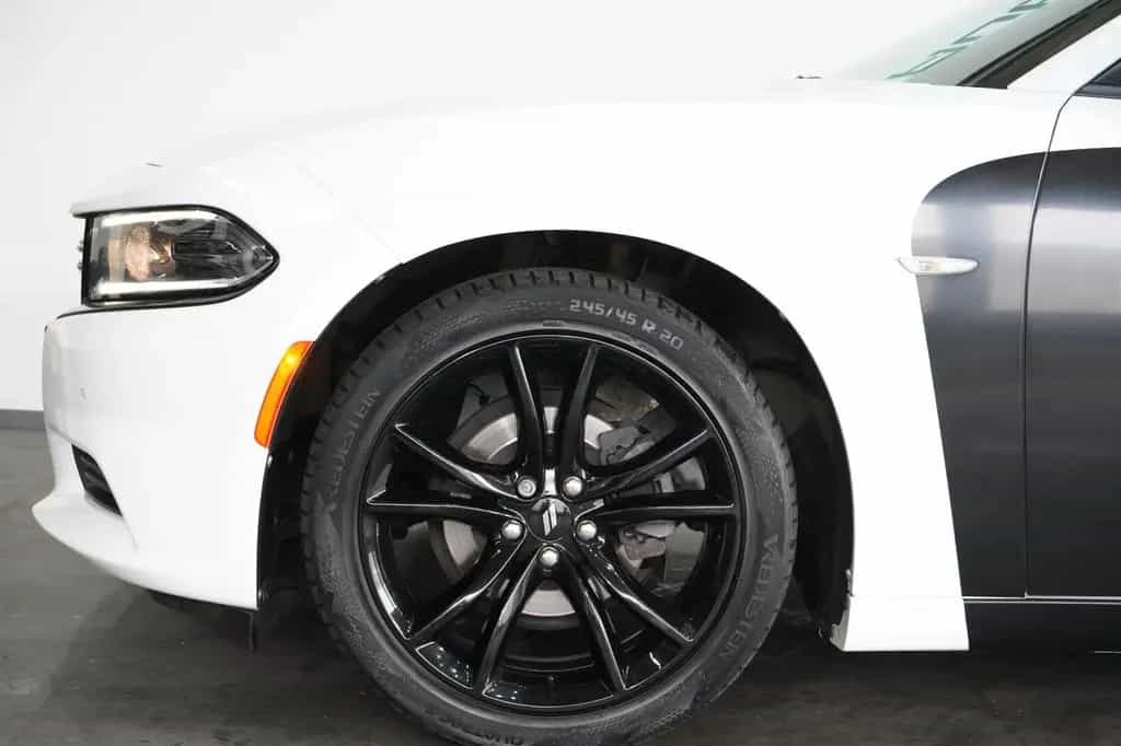 Dodge Charger 3,6*Unfallfrei*2.Hand*S-Abgas*Navi*20 Z. 07/2015-photo-5