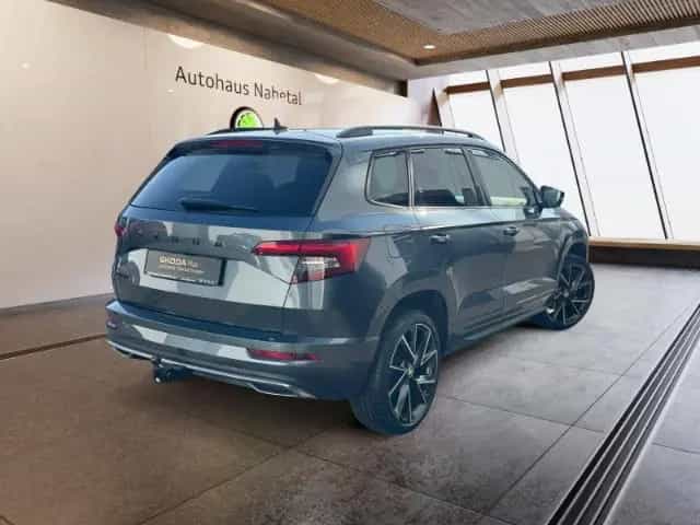 Skoda Karoq 1.5TSI DSG Sportline LED NAVI AHK ACC 19'' 01/2022-photo-4