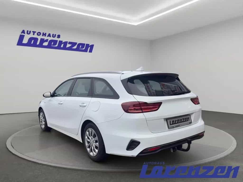 Kia Ceed Sportswagon T-GDI 1.0 DAB Spurhalteass. Fer 05/2022-photo-3