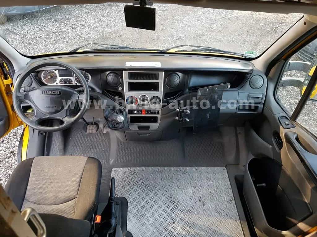 Iveco Other Daily Kasten Koffer Scheckheft orginal Kilometer 12/2012-photo-8