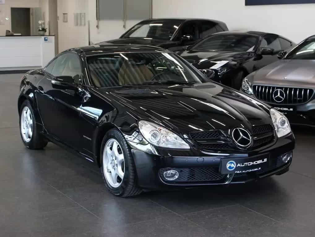 Mercedes-Benz SLK 200 *2.Hand*Navi*Parktronic*Sitzheizung 04/2010-photo-1