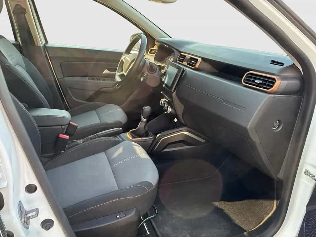 Dacia Duster II 1.3 TCe 150 2WD Extreme Anhängerkupplu 04/2024-photo-16