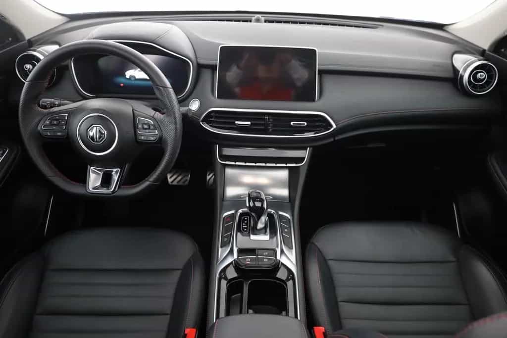 MG HS 1.5 T-GDI Luxury Aut. LED ACC Navi 360° Pano 02/2024-photo-8