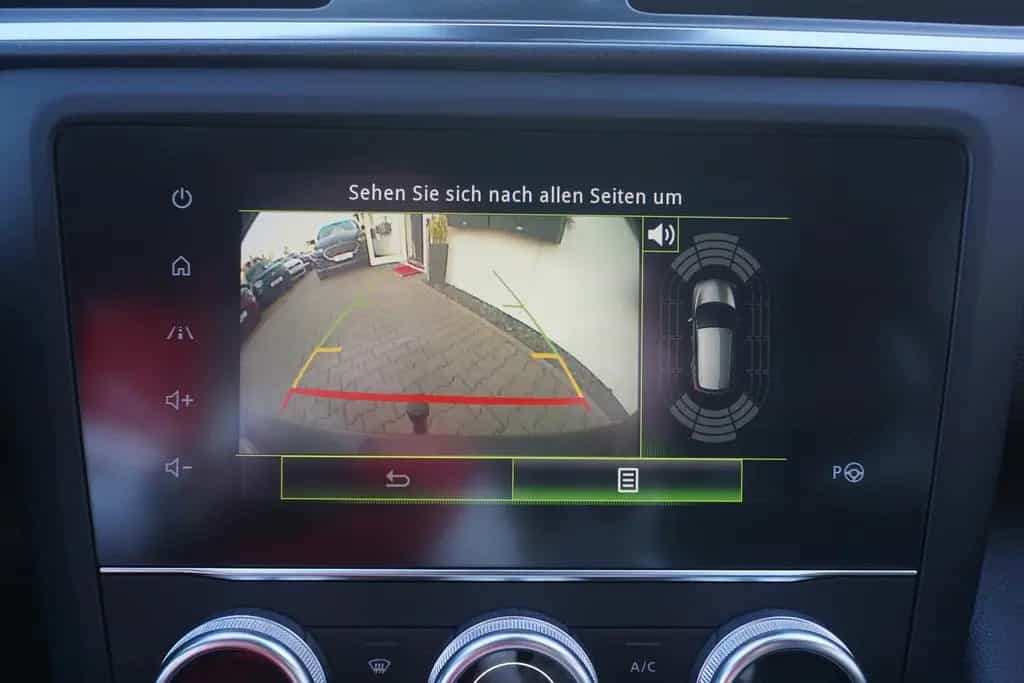 Renault Kadjar 1.3 TCe EDC Bose Edit. LED Navi AHK DAB 02/2020-photo-12