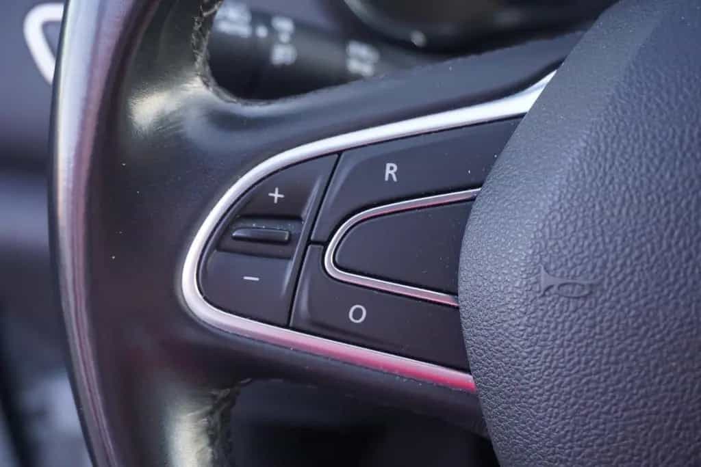 Renault Kadjar 1.3 TCe EDC Bose Edit. LED Navi AHK DAB 02/2020-photo-24