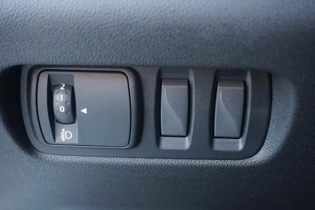 Renault Kadjar 1.3 TCe EDC Bose Edit. LED Navi AHK DAB 02/2020-photo-26