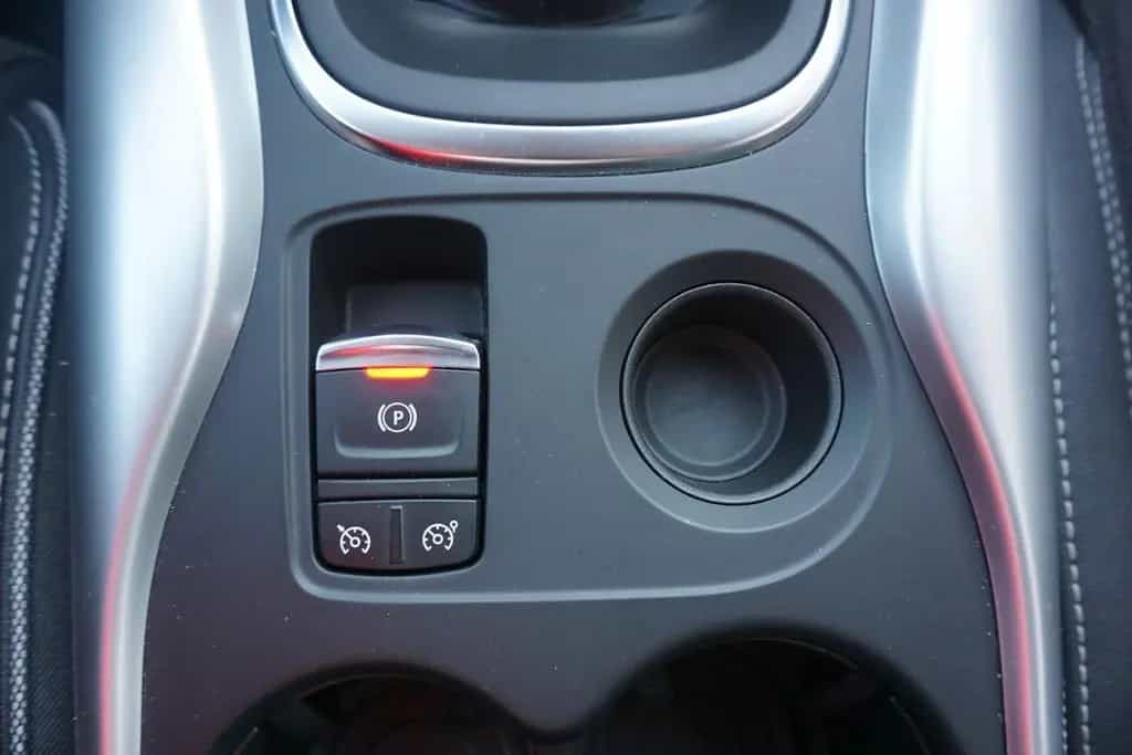 Renault Kadjar 1.3 TCe EDC Bose Edit. LED Navi AHK DAB 02/2020-photo-28