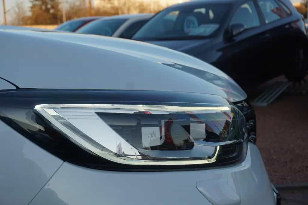 Renault Kadjar 1.3 TCe EDC Bose Edit. LED Navi AHK DAB 02/2020-photo-38