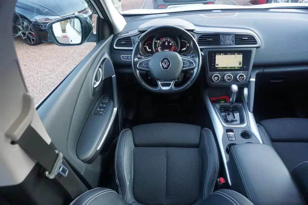 Renault Kadjar 1.3 TCe EDC Bose Edit. LED Navi AHK DAB 02/2020-photo-8