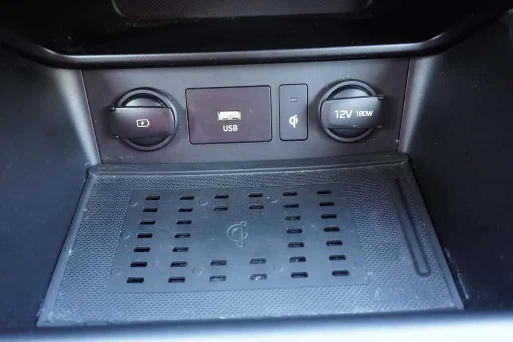Hyundai KONA 1.0 T-GDI LED Navi Kamera Virtual Cockpit 01/2021-photo-23