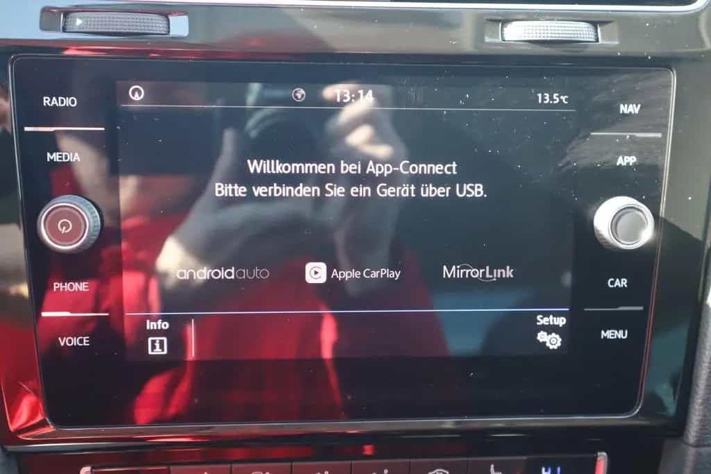 Volkswagen Golf VII 1.0 Join ACC Navi Sitzheizung PDC USB 11/2018-photo-23