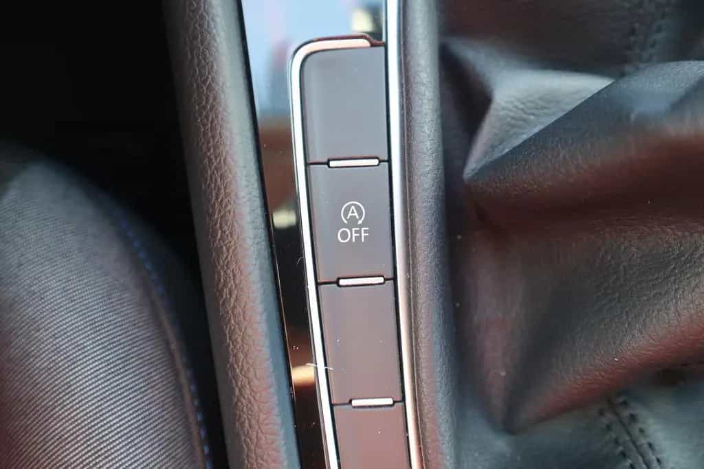 Volkswagen Golf VII 1.0 Join ACC Navi Sitzheizung PDC USB 11/2018-photo-27