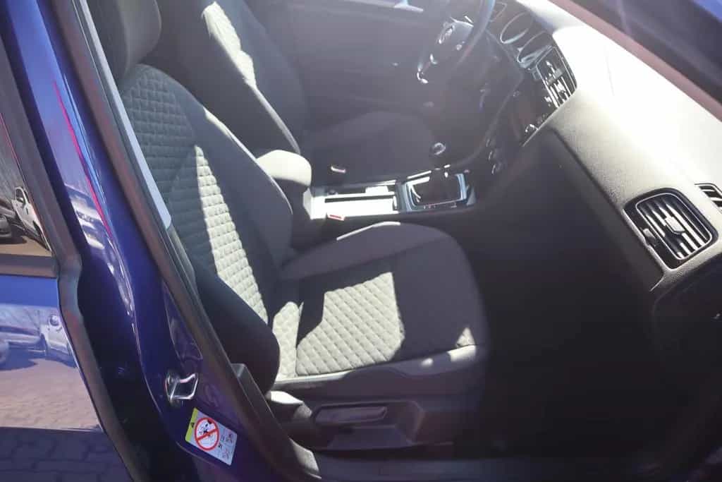 Volkswagen Golf VII 1.0 Join ACC Navi Sitzheizung PDC USB 11/2018-photo-30