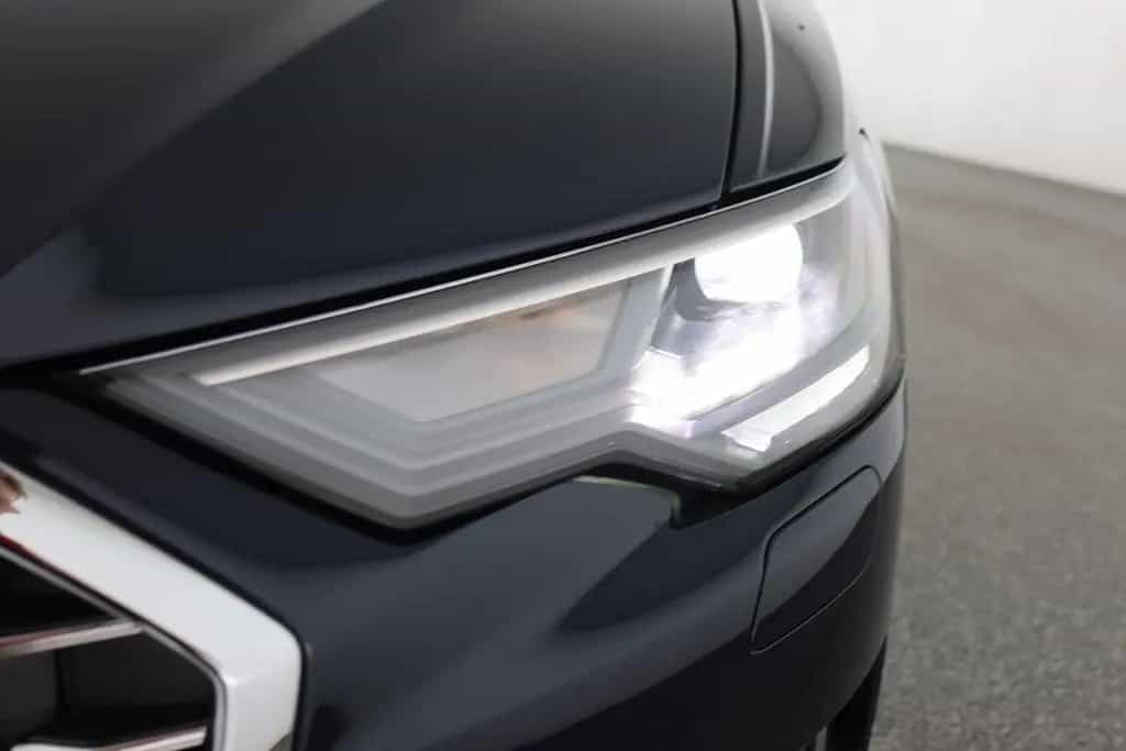 Audi A6 Avant 45 TDI quattro design Navi Kamera Leder 06/2020-photo-27